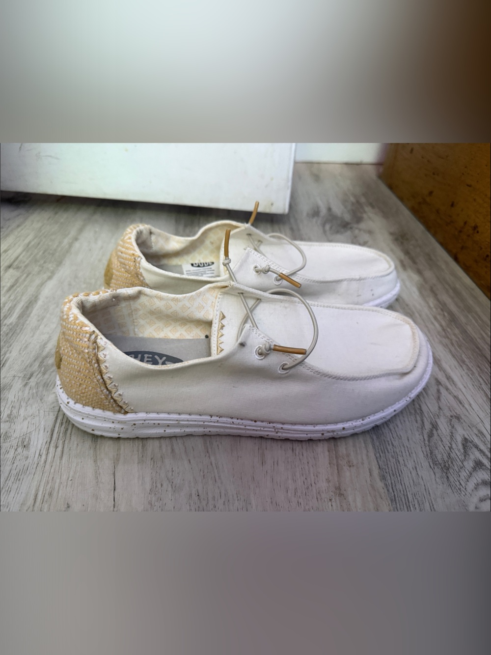 Hey Dude Women's Cream and Tan Lightweight Canvas Loafers